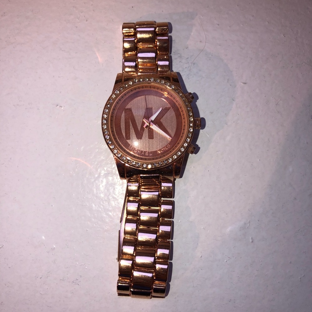 Michael Kors rose gold watch